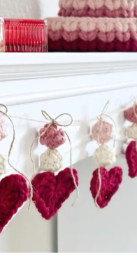 Simply Made By Erin - Erin - String of Hearts Garland