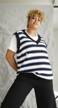 10628 Walk Dont Run Vest by Sirdar-Free