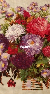 Riolis Bouquet with Asters