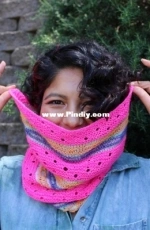Mad Bee Cowl by Afifa