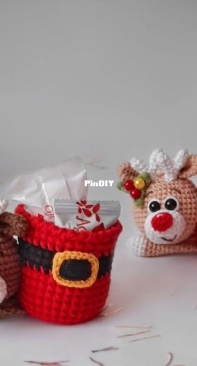 Toys Master - Lyubov Volkova - Reindeer Planter Pot