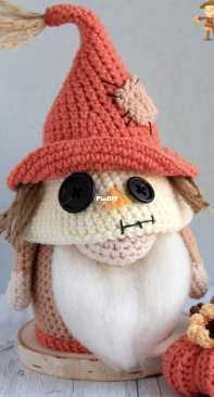 Pam Pino Design - Nazeli Mkrtchyan-Tadevosyan - Scarecrow Gnome