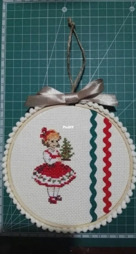 Christmas Frame Painting Pattern by Veronique Enginger