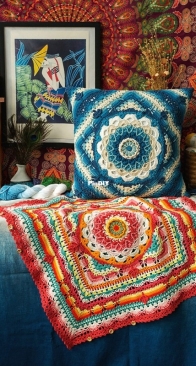 New Mommy Handmade DIY - Su Su Jie Jia - Susans Family - Camellia Butterfly Pillow Blanket - Free