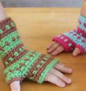 Mamachee - Tara Murray - Faulkner - AK Handwarmers