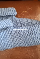 Easy Knit Slippers by Joni Tuhakaraina-Free