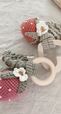 Malea Handmade - Malea Boutique - Mea Komorski - Strawberry rattle