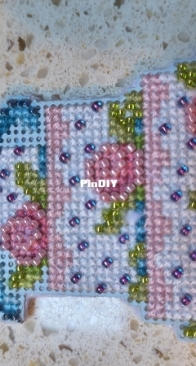 Mill Hill - Spring Bouquet - MH18-2111 - Frosted Cake