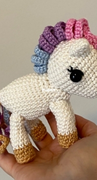 Anna Marie Orban - PPB Rainbow Unicorn Amigurumi - Free