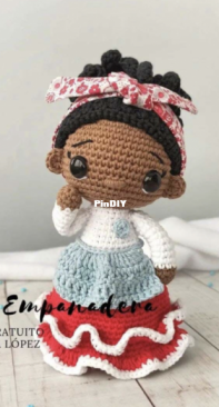 Philomena Amigurumis - Fernanda Lopez - Rosita Empanadera - Spanish - Free