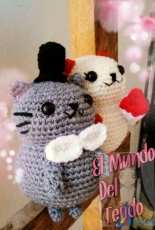 Cats couple