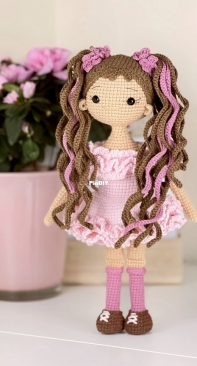 Workroom - Julia Litvin - Luna Doll