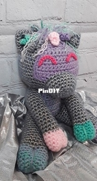 Osage County Crochet - Saddie Sheppard - Pastel the Llama - Free