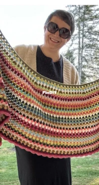 Crochet Objet - Mo Malron - Granny Stripe Shawl