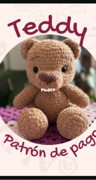Alrevees - Fer - Teddy, Little Bunny, Little Axolotl - Teddy, Conejito, Axolotito - Spanish