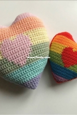 Flo and Dot - Sarah Jane Hicks - Dont Go Making My Heart - Crochet Cushion Pattern - Free