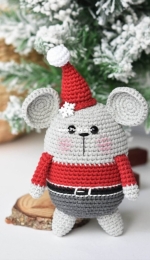Lilleliis - Mari-Liis Lille - Amigurumi Santa Mouse - Free