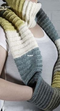 Winding Road Crochet - Lindsey Dale - Pocket Infinity Scarf - Free