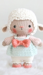 Big Bebez - Yun Young Lee - My chubby pet Sheep