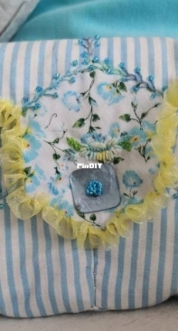 Storage pouch
