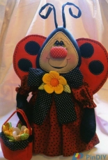 Ladybird by Tania Fiorenza/Artebonecas-/Spanish-Free