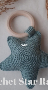 Buy and Smile Handmade - Star Rattle - English