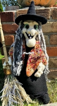 PiechesnScream - Tasha Piech - Edith The Hag Witch