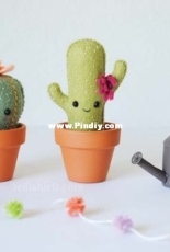 Delilah Iris designs - Cute Lil Cactus - Free
