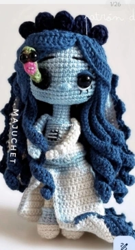 Majuchet - Yhialina Navarro - Emily and Maggot - Emily y Maggot - Spanish