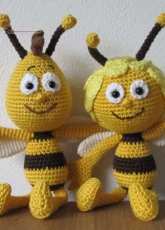 Esthers Crochets -Maya and Willy the Bee - Dutch - English