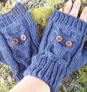 Owlish Fingerless Mittens by Sandy Koh