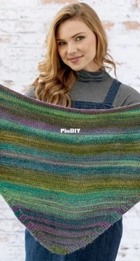 Sensational short row shawl by Lisa Gentry-Free