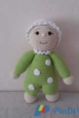 Amigurumi Doll Baby in Green