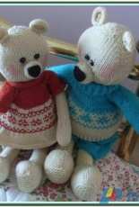 Alex and Amanda two bears on Valentines day