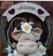 Un mondo di fantasia - Corona con mucca