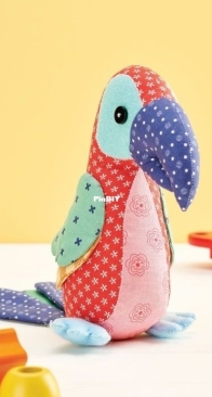 Jasper The Parrot -  Corinne Bradd  - from Sew issue 159 2022 -Free Pattern