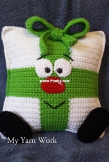 Teddy Wings - Lisa Kingsley - Christmas Present Pillow
