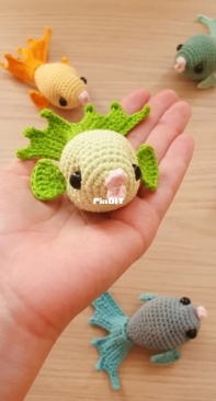 Critter Stitch - Stephanie Buckner - Kissy Fish - Free