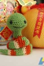 Little Muggles Amigurumi Designs - New Year Snake  - Free