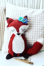 Crochet fox