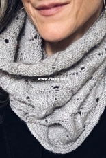 knit1designs- Karen Clements- Santi Cowl - Free
