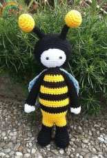 H@bibi -Sandra Scherndl - Bee - German - Free