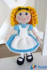 Dutch Doll Design - Philia de Jongh - Alice in Wonderland - Spanish - Translated