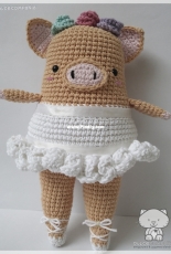 Piggy dancer