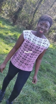 Fosbas Designs - Susanna Biaye - Simple Tee