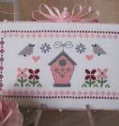 Birdhouse Pinkeep