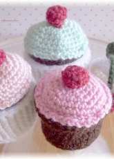 KTBdesigns - Sally Byrne -Cherry Cupcakes with removable wrappers
