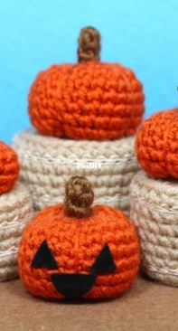 Bugburrypond - Laura Jaworski - Mini Pumpkin Patch - Free