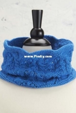 Jannie cowl by Willow Yarns - free