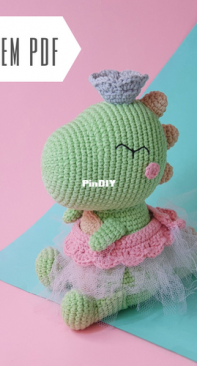 Elles Crochet - Dielle Ioris  - Judith the T-rex - Judith a T-Rex - Portuguese